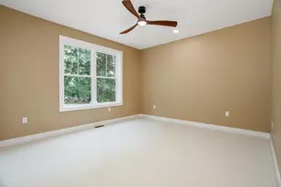 2 Elm St, Westminster, MA 01473 - Photo 33