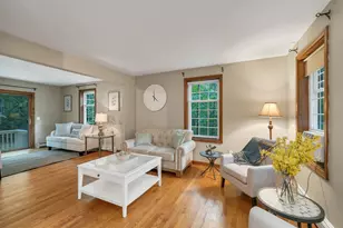 254 Robert Rogers Rd, Dunbarton, NH 03046 - Photo 11