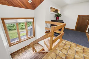 17 Spring Hill Rd, Mont Vernon, NH 03057 - Photo 21