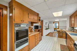 22 Medlyn St, Milford, NH 03055 - Photo 13
