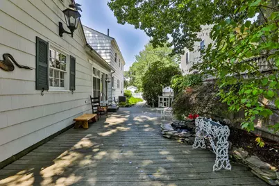 15 Hooker Street, Nashua, NH 03064 - Photo 5