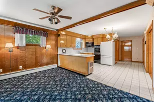 24 Plummer St, Goffstown, NH 03102 - Photo 7