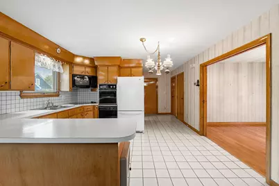 24 Plummer Street, Goffstown, NH 03102 - Photo 9