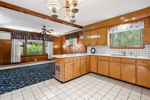 24 Plummer St, Goffstown, NH 03102 - Photo 11