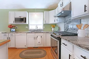 8 Royal Ln, Raymond, NH 03077 - Photo 21