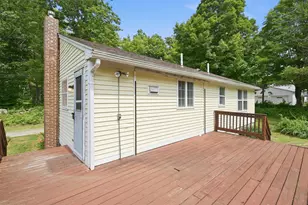 39 Old Center Harbor Rd, Meredith, NH 03253 - Photo 13
