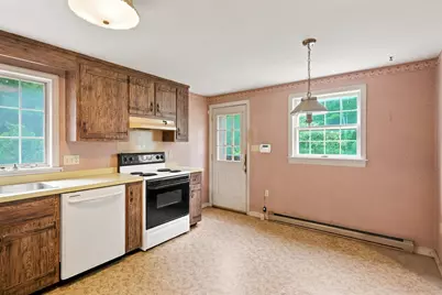39 Old Center Harbor Road, Meredith, NH 03253 - Photo 17