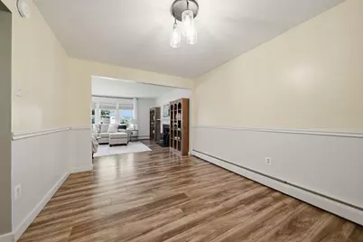 506 Oak Street, Manchester, NH 03104 - Photo 9