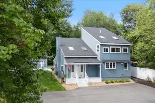 37 Pike St, Nashua, NH 03060 - Photo 3