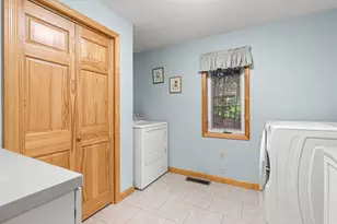42 Thorndike Rd, Weare, NH 03281 - Photo 25