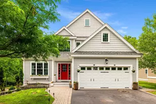 42 Stocklan Cir, Dover, NH 03820 - Photo 3