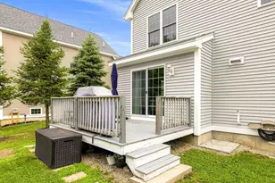 42 Stocklan Cir, Dover, NH 03820 - Photo 11