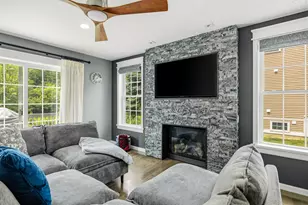42 Stocklan Cir, Dover, NH 03820 - Photo 27