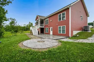 431 Grady Ln, Pembroke, NH 03275 - Photo 7