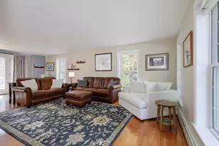 27 Aldrich St, Litchfield, NH 03052 - Photo 21
