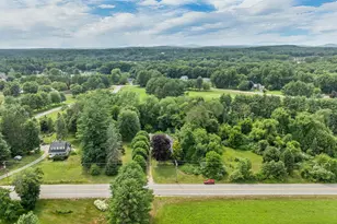 382 Charles Bancroft Hwy, Litchfield, NH 03052 - Photo 27