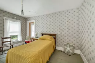 382 Charles Bancroft Hwy, Litchfield, NH 03052 - Photo 11
