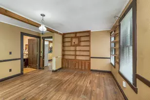 382 Charles Bancroft Hwy, Litchfield, NH 03052 - Photo 17