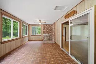 8 Escumbuit Rd, Derry, NH 03038 - Photo 21