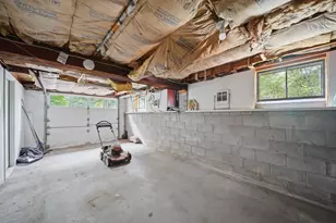 8 Escumbuit Rd, Derry, NH 03038 - Photo 43