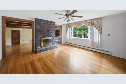 8 Escumbuit Road, Derry, NH 03038 - Photo 15