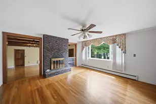 8 Escumbuit Rd, Derry, NH 03038 - Photo 15