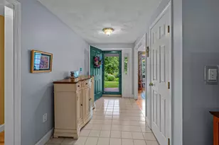 1 Trent Rd, Hooksett, NH 03106 - Photo 7