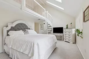 49 Stacey Cir, Windham, NH 03087 - Photo 15