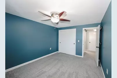 105 Elmwood Drive, Hudson, NH 03051 - Photo 11