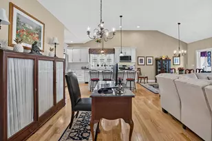 28 Torrey Pines Cir, Plaistow, NH 03865 - Photo 9