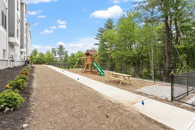 10100 S Willow Street #103, Manchester, NH 03103 - Photo 35
