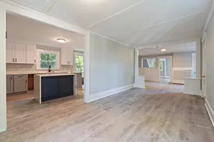 10 W High St, Somersworth, NH 03878 - Photo 7