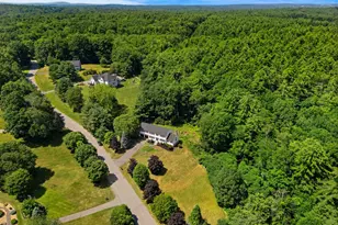 4 Elijah Hill Ln, Londonderry, NH 03053 - Photo 5