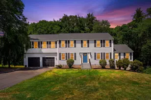 4 Elijah Hill Ln, Londonderry, NH 03053 - Photo 1