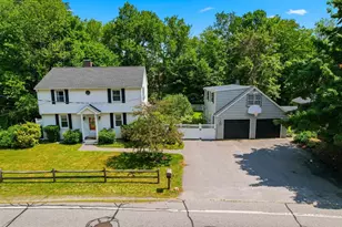 14 Hampton Falls Rd, Exeter, NH 03833 - Photo 3