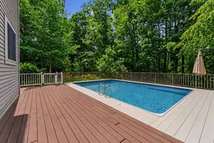 36 Windsor Blvd, Londonderry, NH 03053 - Photo 3