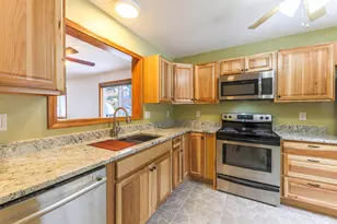 22 Northbrook Cir, Conway, NH 03860 - Photo 3