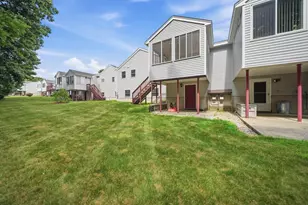 15 Rainbow Dr, Londonderry, NH 03053 - Photo 41