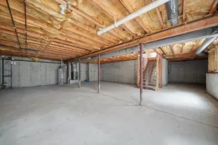 15 Rainbow Dr, Londonderry, NH 03053 - Photo 35