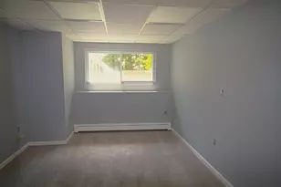 10 Sullivan Rd, Hudson, NH 03051 - Photo 15
