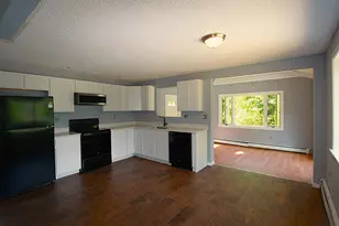 10 Sullivan Rd, Hudson, NH 03051 - Photo 5