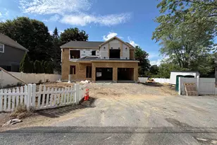 38 Bell St, Nashua, NH 03064 - Photo 3