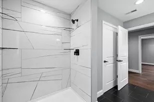 38 Bell St, Nashua, NH 03064 - Photo 21