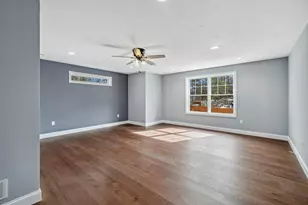 38 Bell St, Nashua, NH 03064 - Photo 15