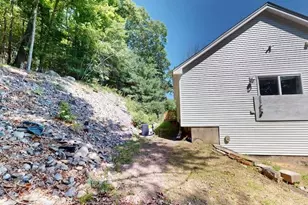 171 N Amherst Rd, Bedford, NH 03110 - Photo 51