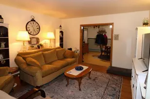 614 Cheshire St, Berlin, NH 03570 - Photo 5