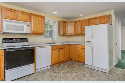 177 Jefferson Drive, Hillsboro, NH 03244 - Photo 3