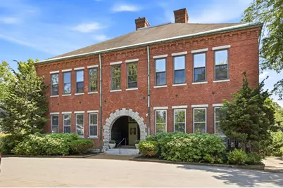 50 South School Street #2, Portsmouth, NH 03801 - Photo 1