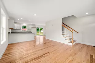 7B Violette Dr, Epping, NH 03042 - Photo 5