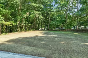 4 Loop Rd, Londonderry, NH 03053 - Photo 25